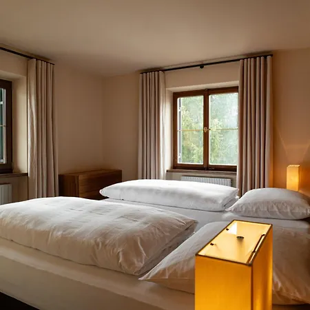 Hinterwies - Ski In / Lodge / Dine Lech am Arlberg Exterior photo
