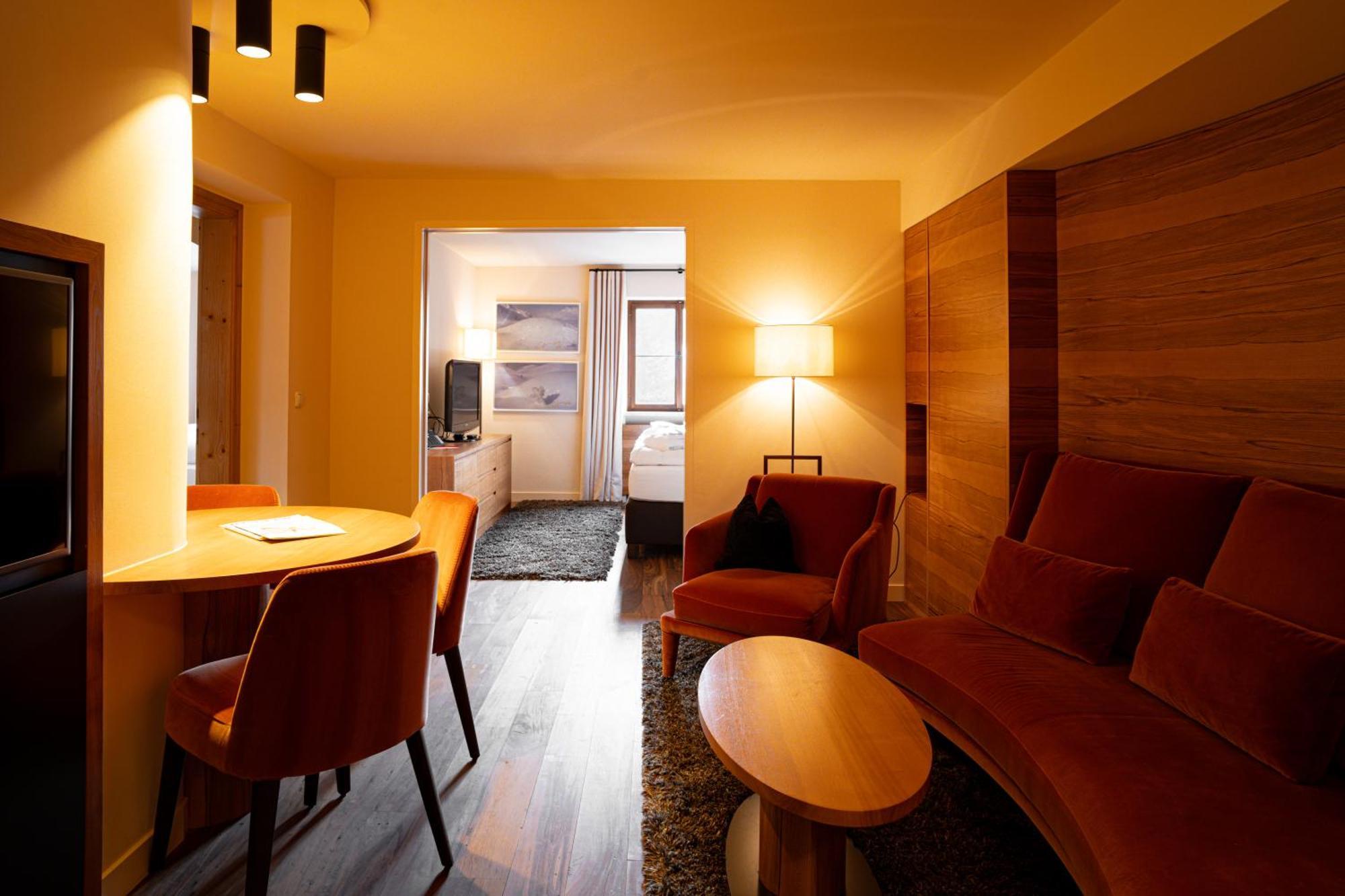 Hinterwies - In / / Dine 4*